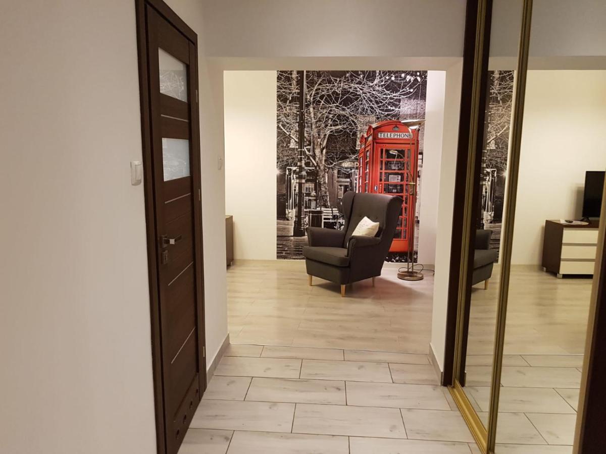 Kaja Apartamenty Legnica Buitenkant foto